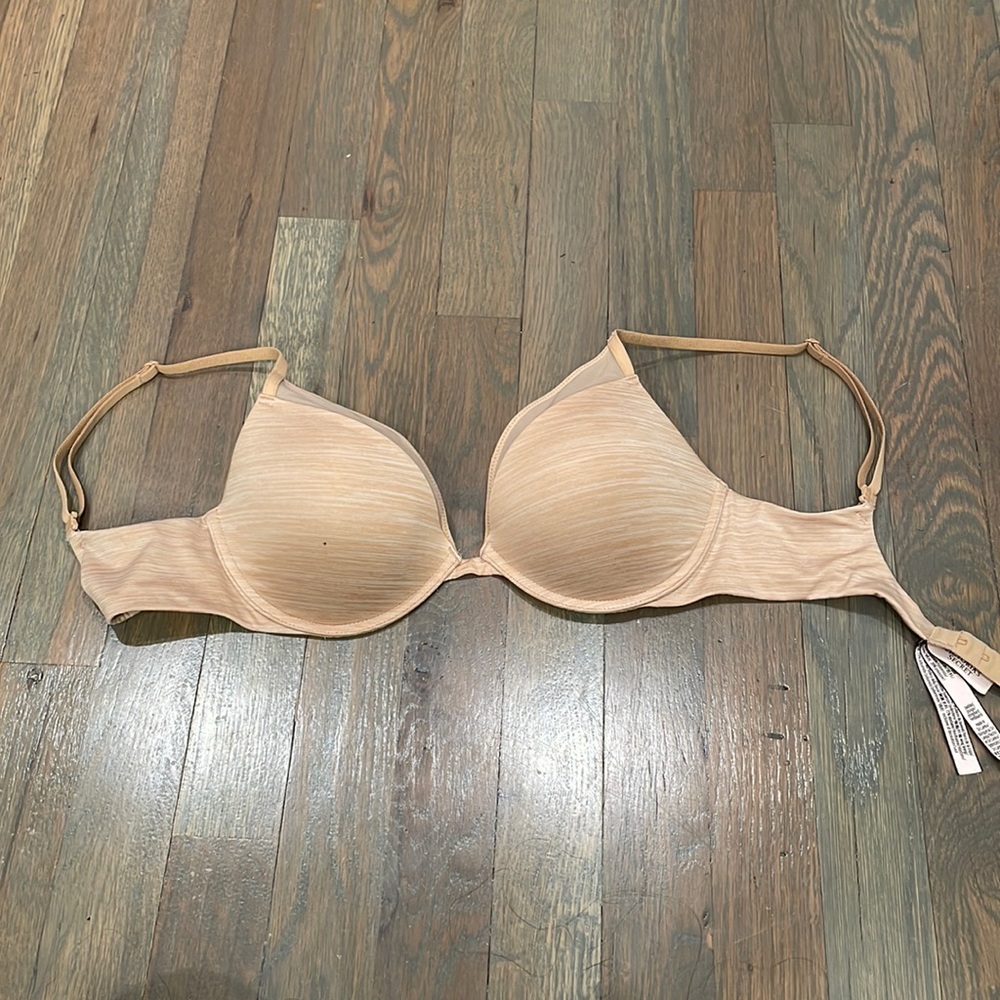 Victoria's Secret bra 32D